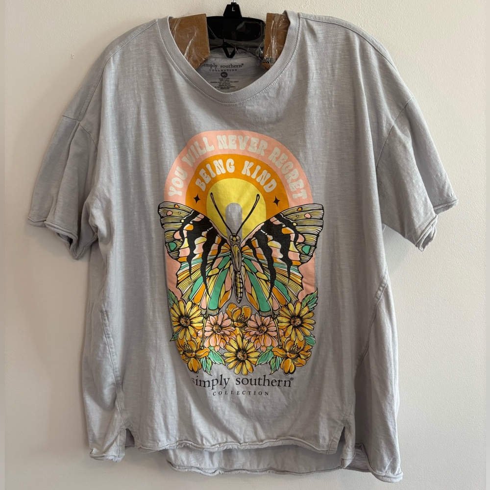 Simply Southern Collection Butterfly Beige/Lt Gray T-Shirt